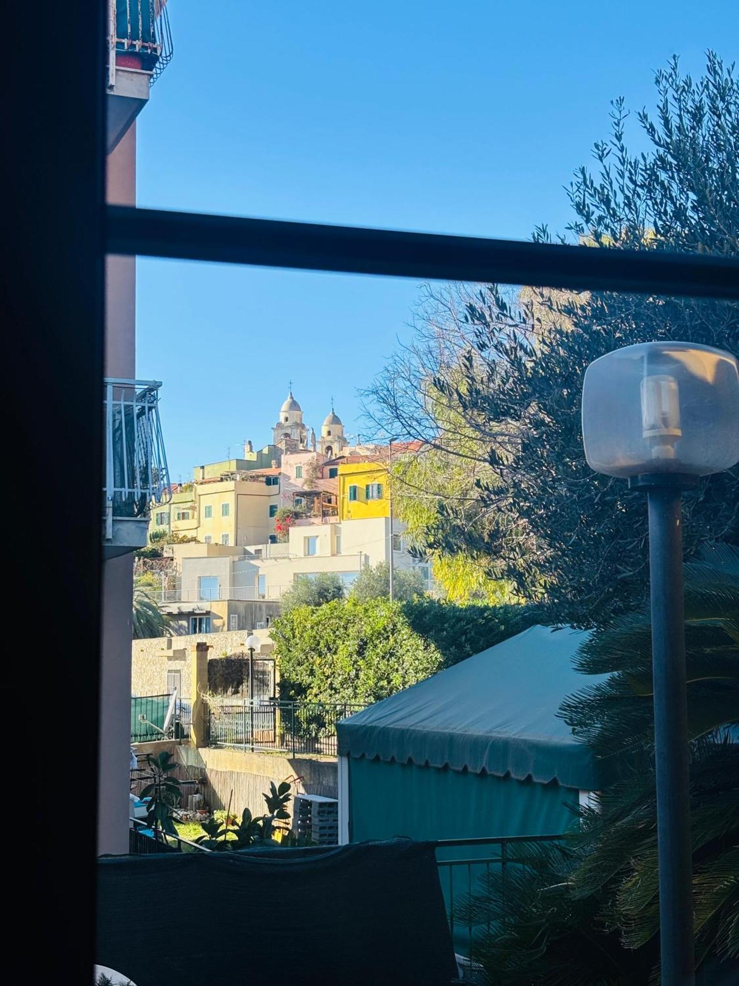 La Casa Di Cri Al Mare Due Villa Borgio Verezzi Exteriör bild
